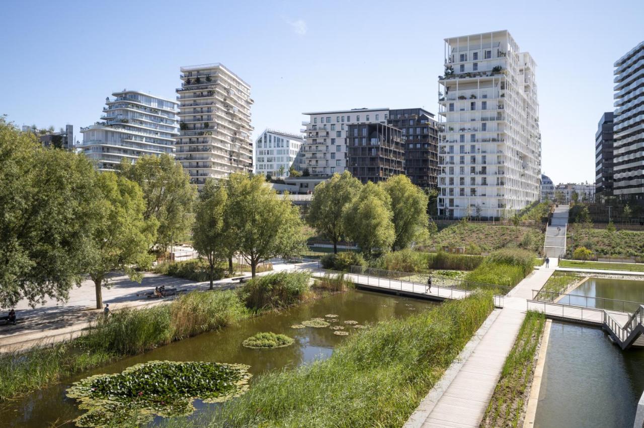 Studio Moderne Au Coeur De Paris Batignolles Exterior photo